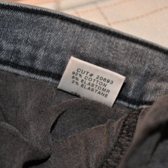 J Brand Maria High Rise Jeans Grey Dove Sz 26 - Picture 7 of 9